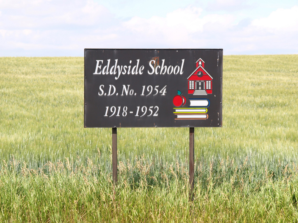 Eddyside School District 1954, 1918-1952, Township 2 Range 25 West of the 2nd Meridian, Big Beaver  North East    section 5 township 2 range 24 West of the 2 Meridian, 1920-1949, - Saskatchewan Gen Web